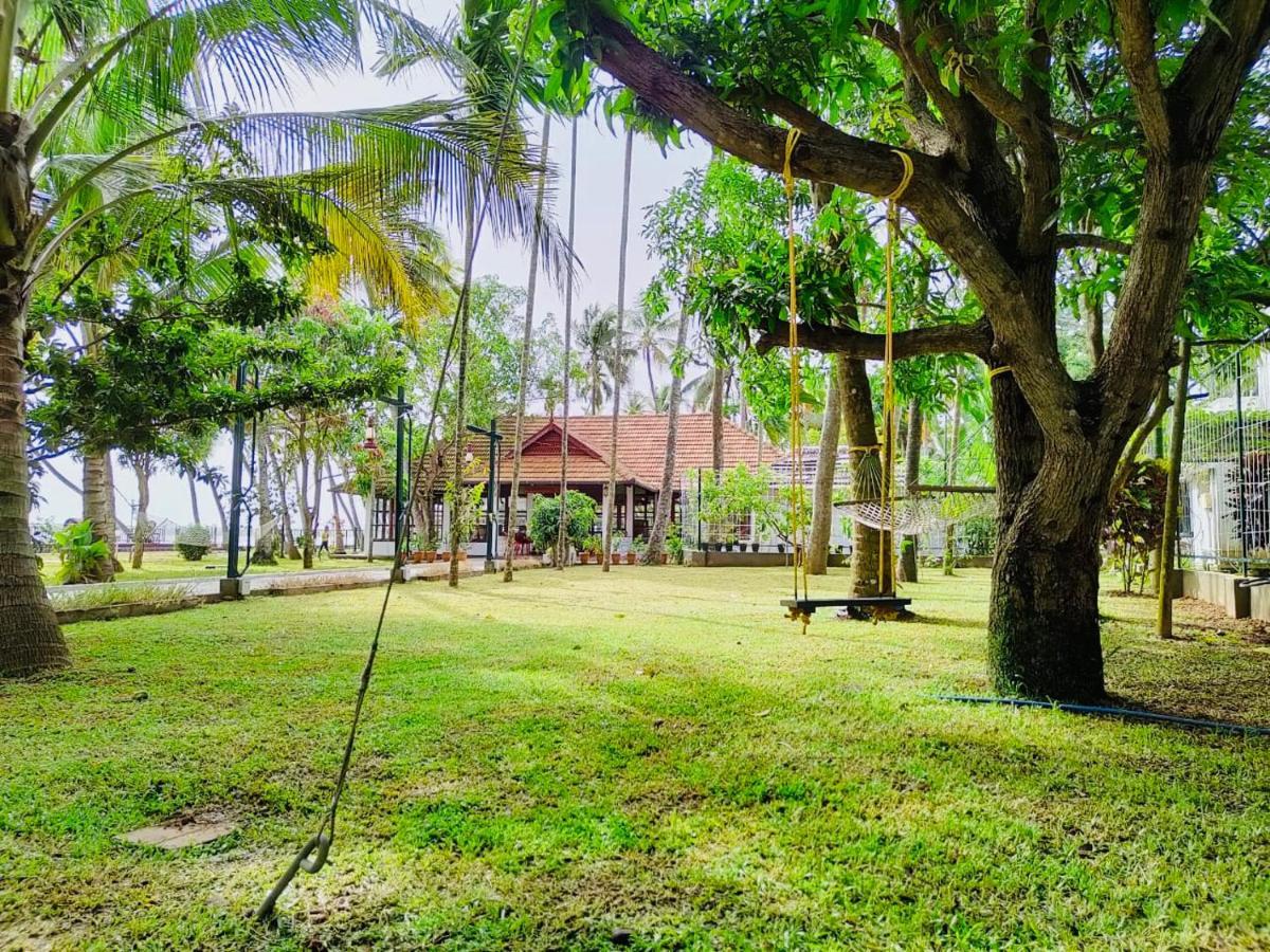 Kallanchery Retreat Kochi Exterior foto